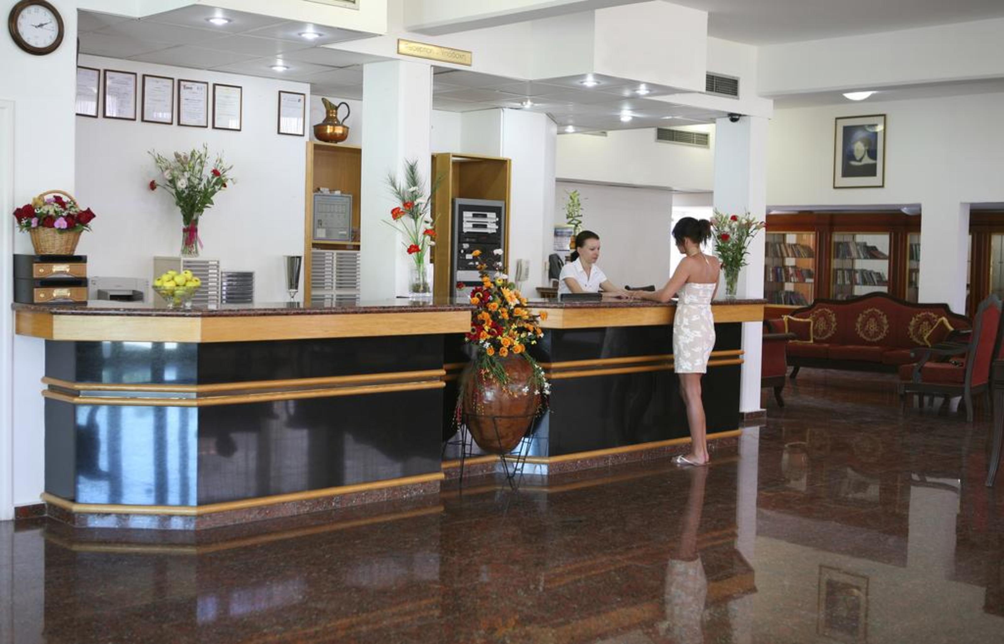 Corallia Beach Hotel Apartamentos Bahía de Coral Exterior foto