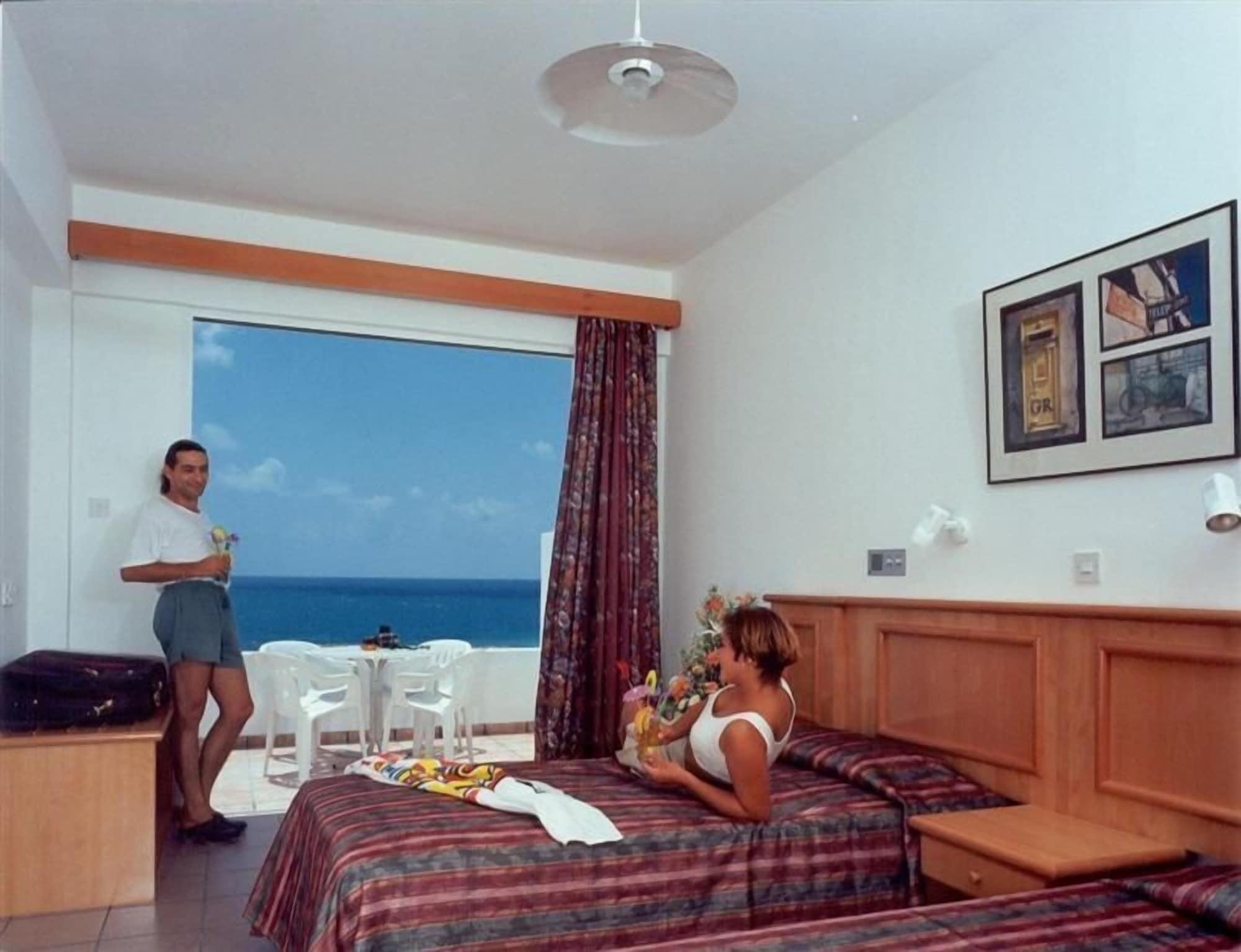 Corallia Beach Hotel Apartamentos Bahía de Coral Exterior foto