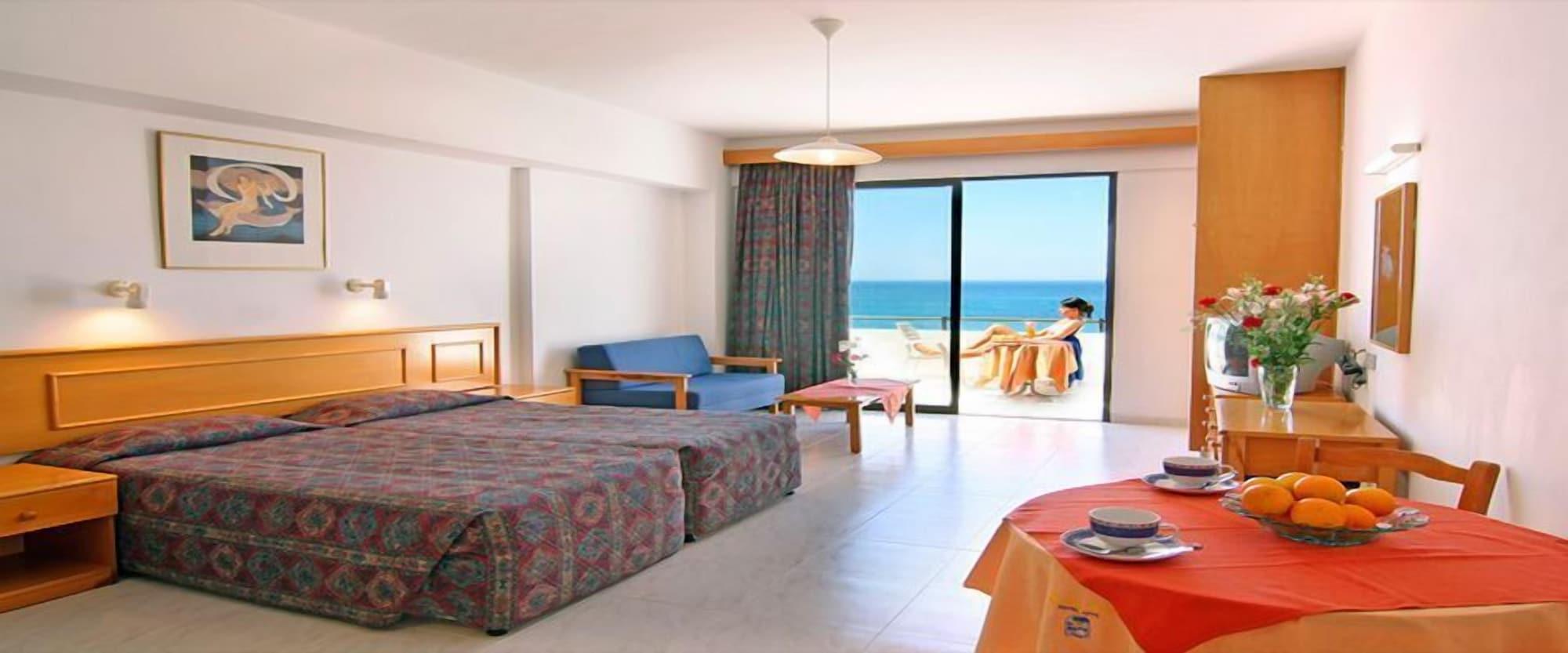 Corallia Beach Hotel Apartamentos Bahía de Coral Habitación foto